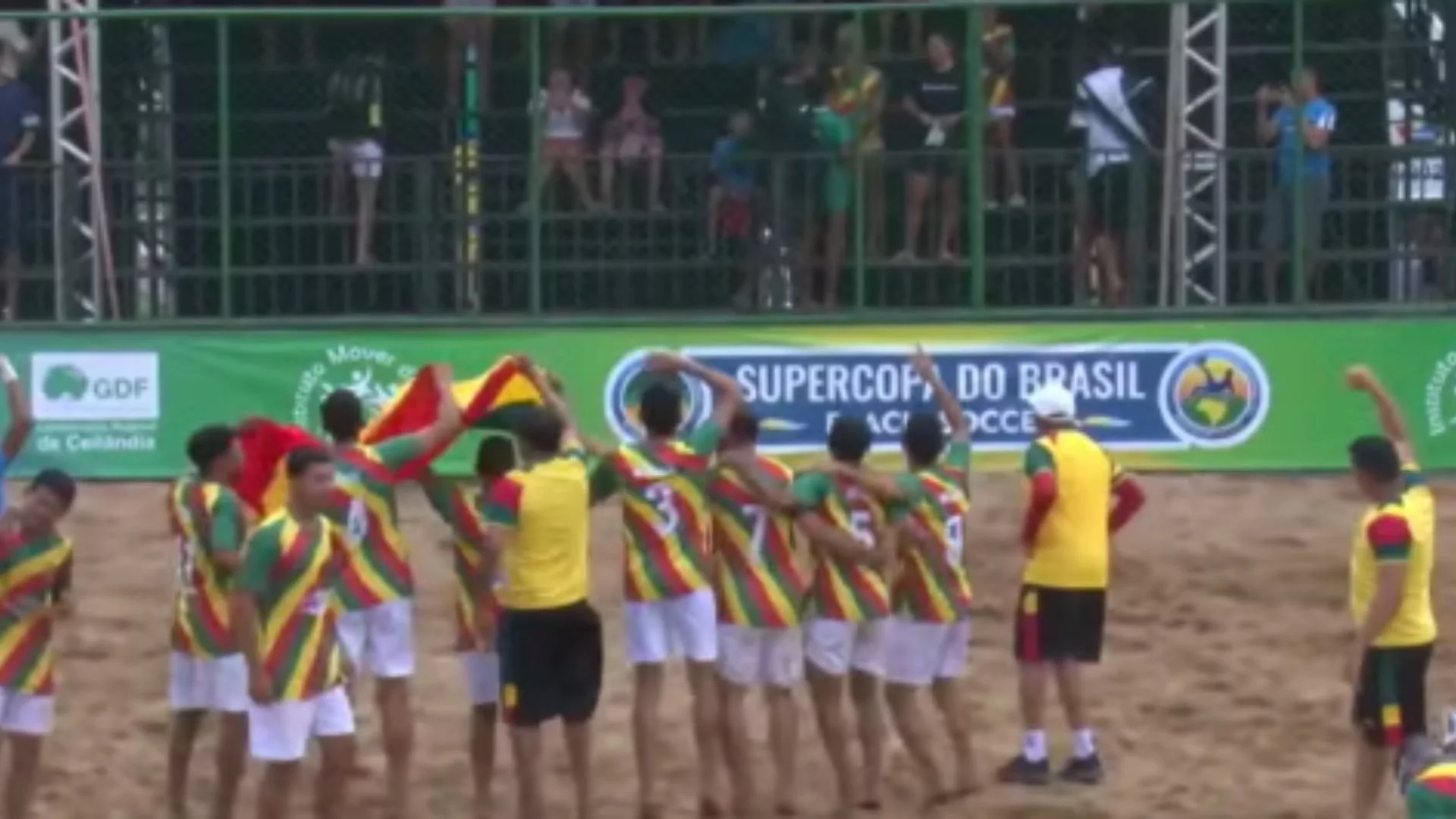 Sampaio conquista Supercopa do Brasil de Beach Soccer