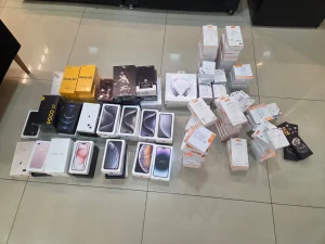 Fiscalização combate venda irregular de celulares em São Luís