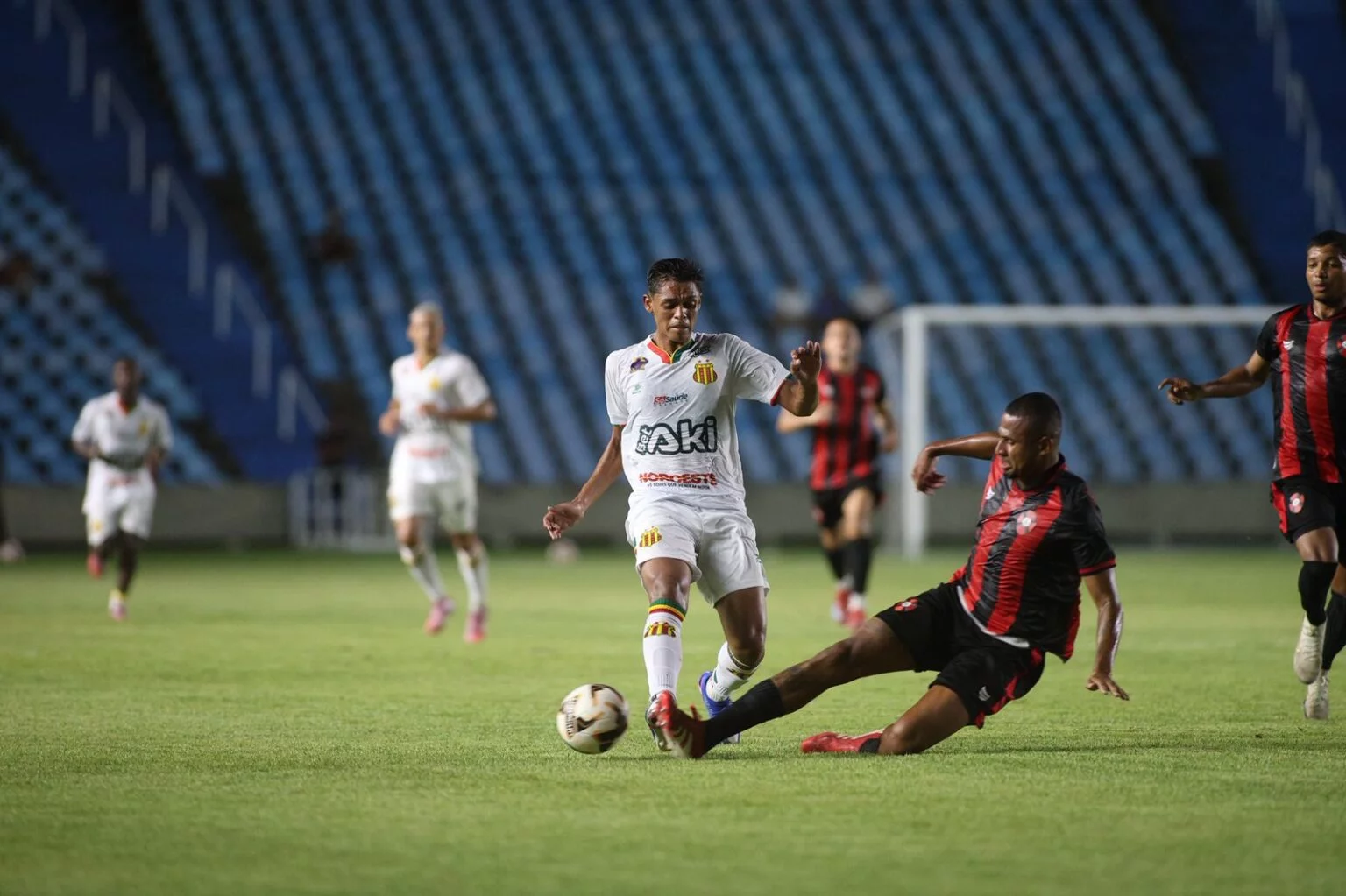 Clássico entre Sampaio e Moto Club termina sem gols no Castelão