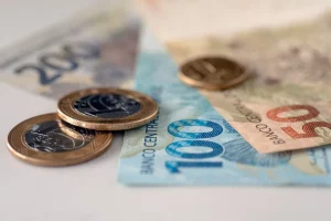 Valores esquecidos somam R$ 10 bilhões