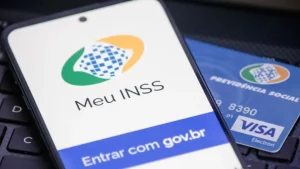 Atualização tecnológica paralisa serviços do INSS
