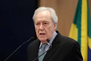 Ministro da Justiça deixa o cargo