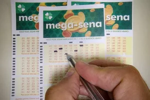 Mega-Sena acumula e prêmio chega a R$ 105 milhões
