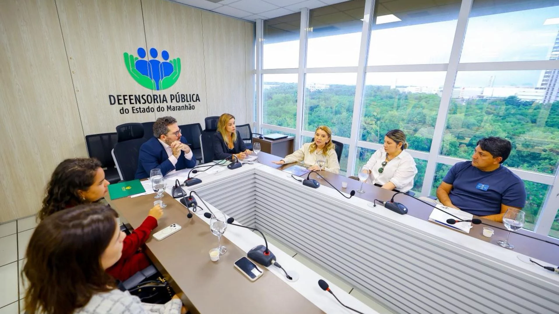 Iracema Vale destina emenda para criação do Observatório de Feminicídio no Maranhão
