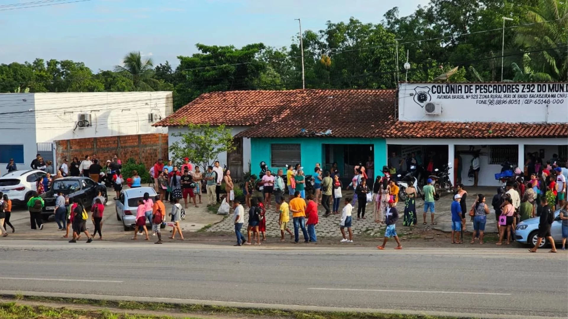 Manifestação bloqueia BR-135, BR-316 e MA-014 no Maranhão