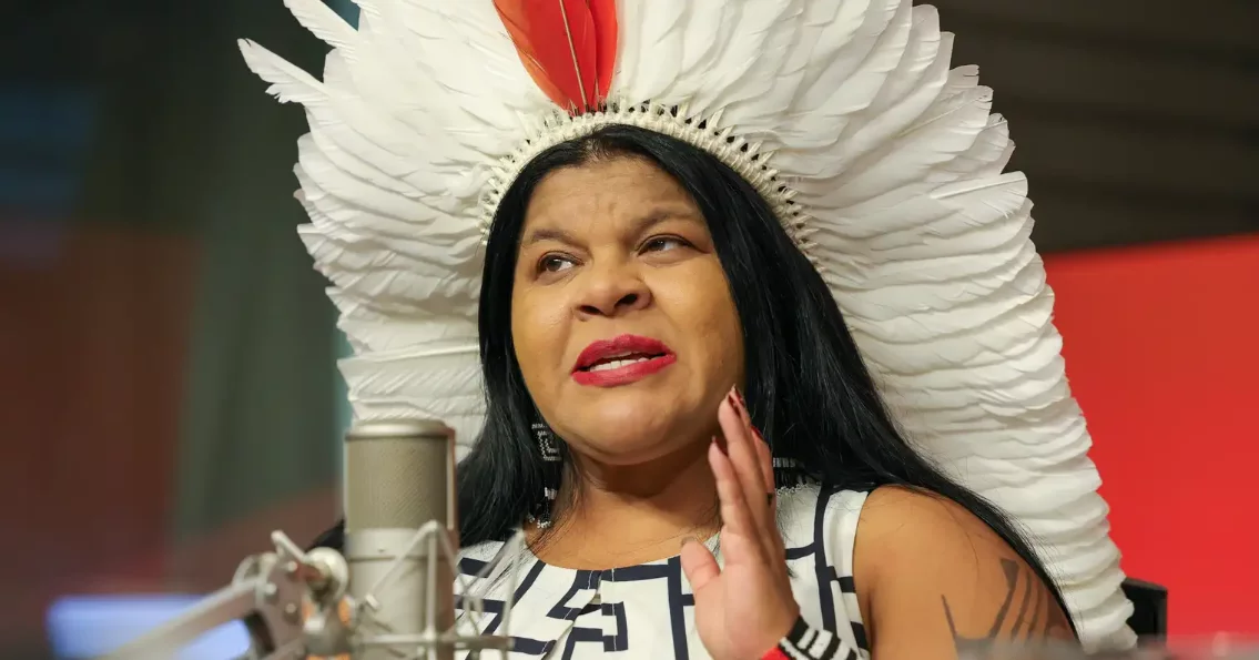 Ministra Sônia Guajajara participa de seminário em Imperatriz