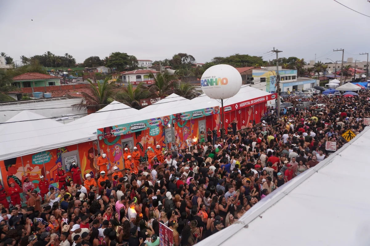 VÍDEO: Último dia de Pré-Carnaval reúne 280 mil pessoas na Avenida Litorânea