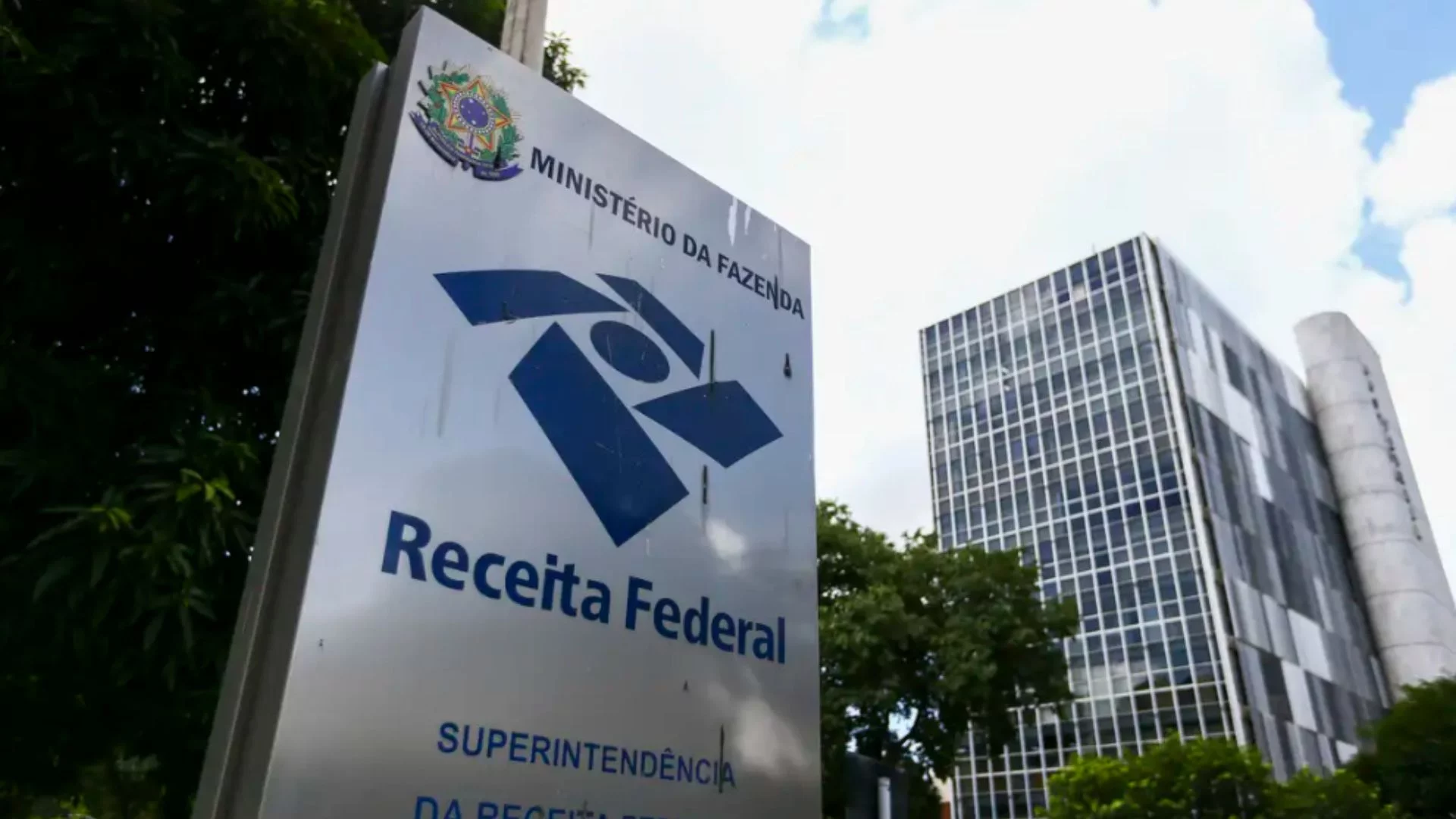 Receita admite acesso indevido a dados de ministros do STF e parentes