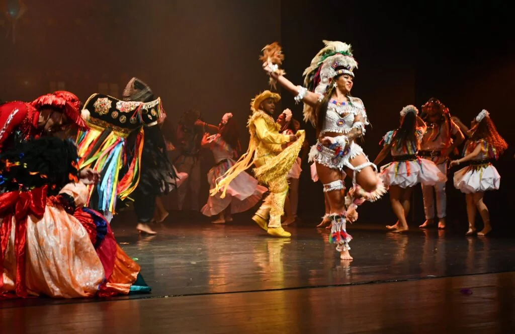 NAE abre 555 vagas em cursos livres de artes