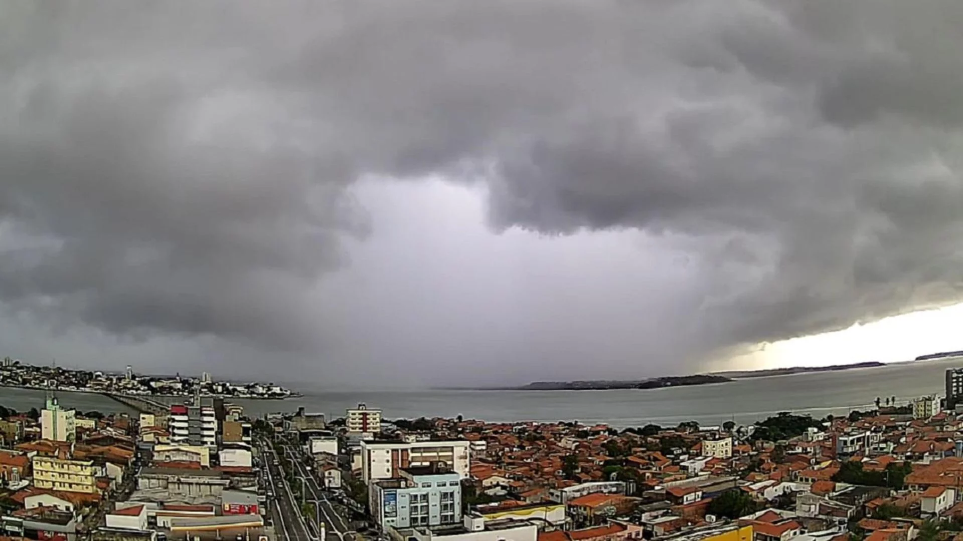 Chuva e alerta no Maranhão nesta quarta (25)