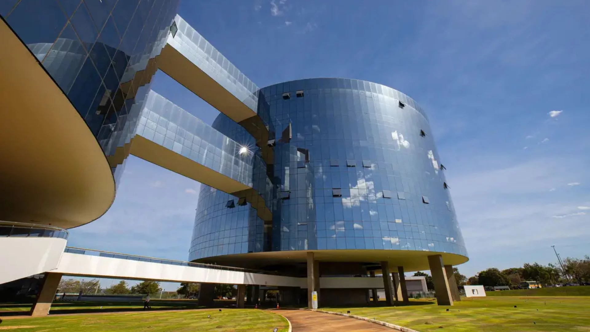 PGR pede condenação de deputados do Maranhão