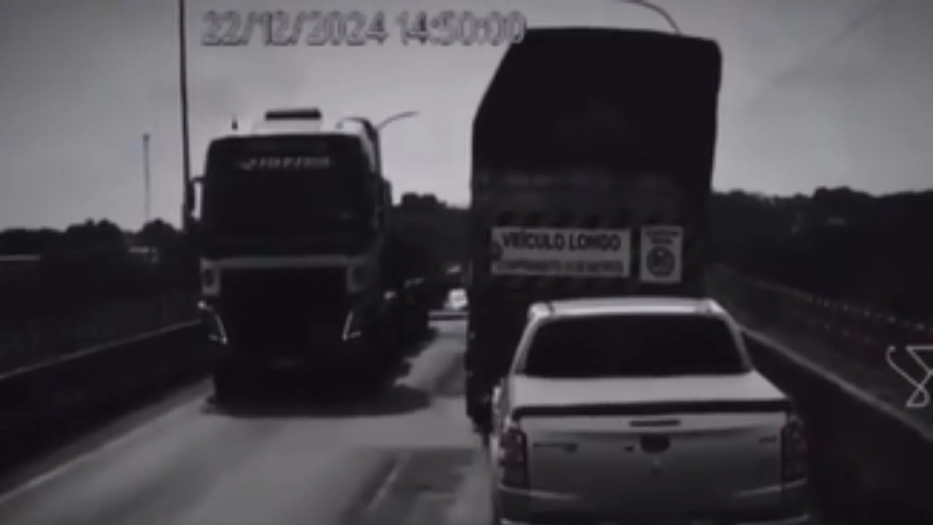 VÍDEO: Imagens mostram momento do desabamento da ponte JK entre MA e TO