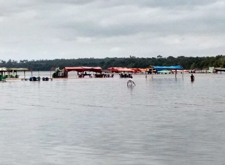 Chuva eleva nível do Rio Tocantins e deixa moradores em alerta