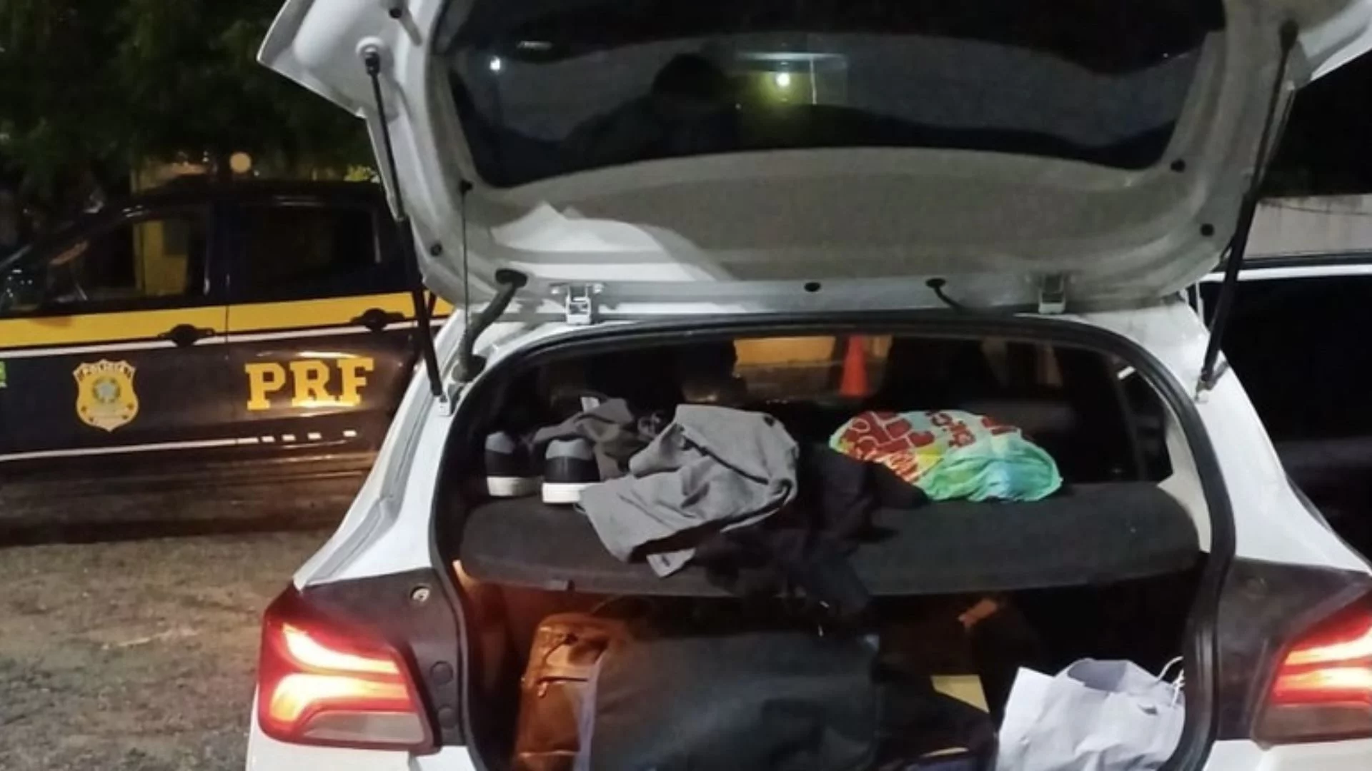 PRF prende dupla com objetos furtados de magistrado