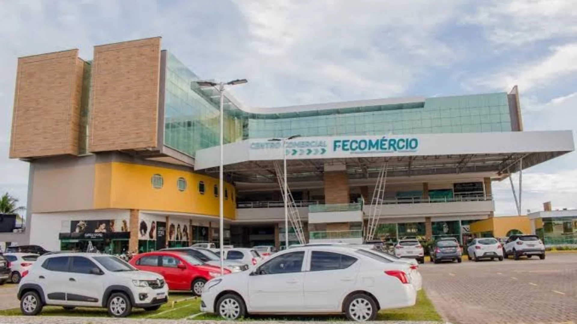 Entidades acionam Justiça contra feriado do Dia da Mulher no MA