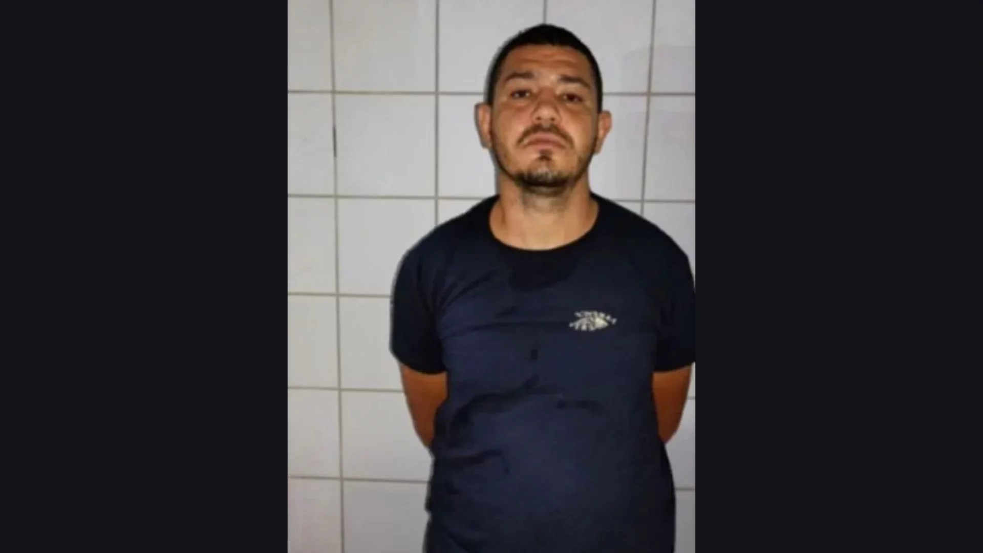 Homem é assassinado a tiros dentro de salão de beleza