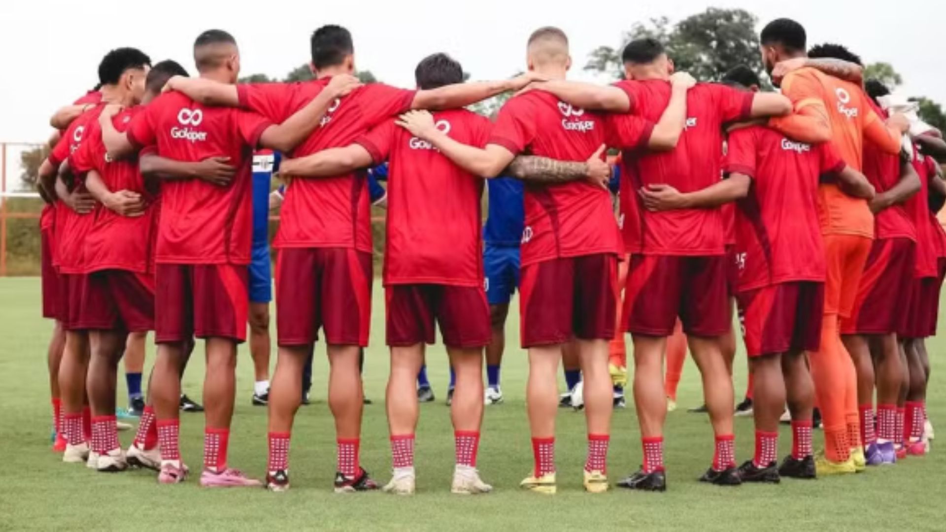 Mac e Maringá se enfrentam nesta segunda-feira (15)