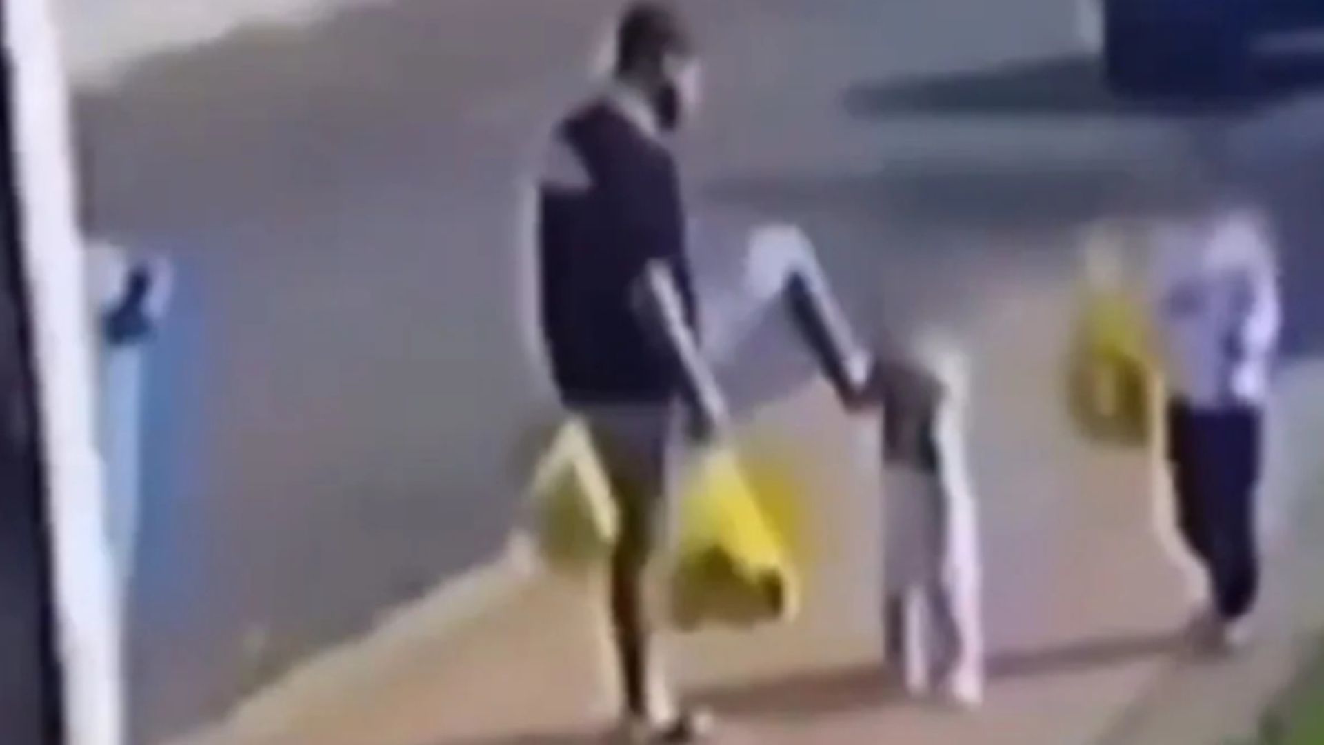 Pai que chutou filha de 3 anos no rosto é preso no Paraná