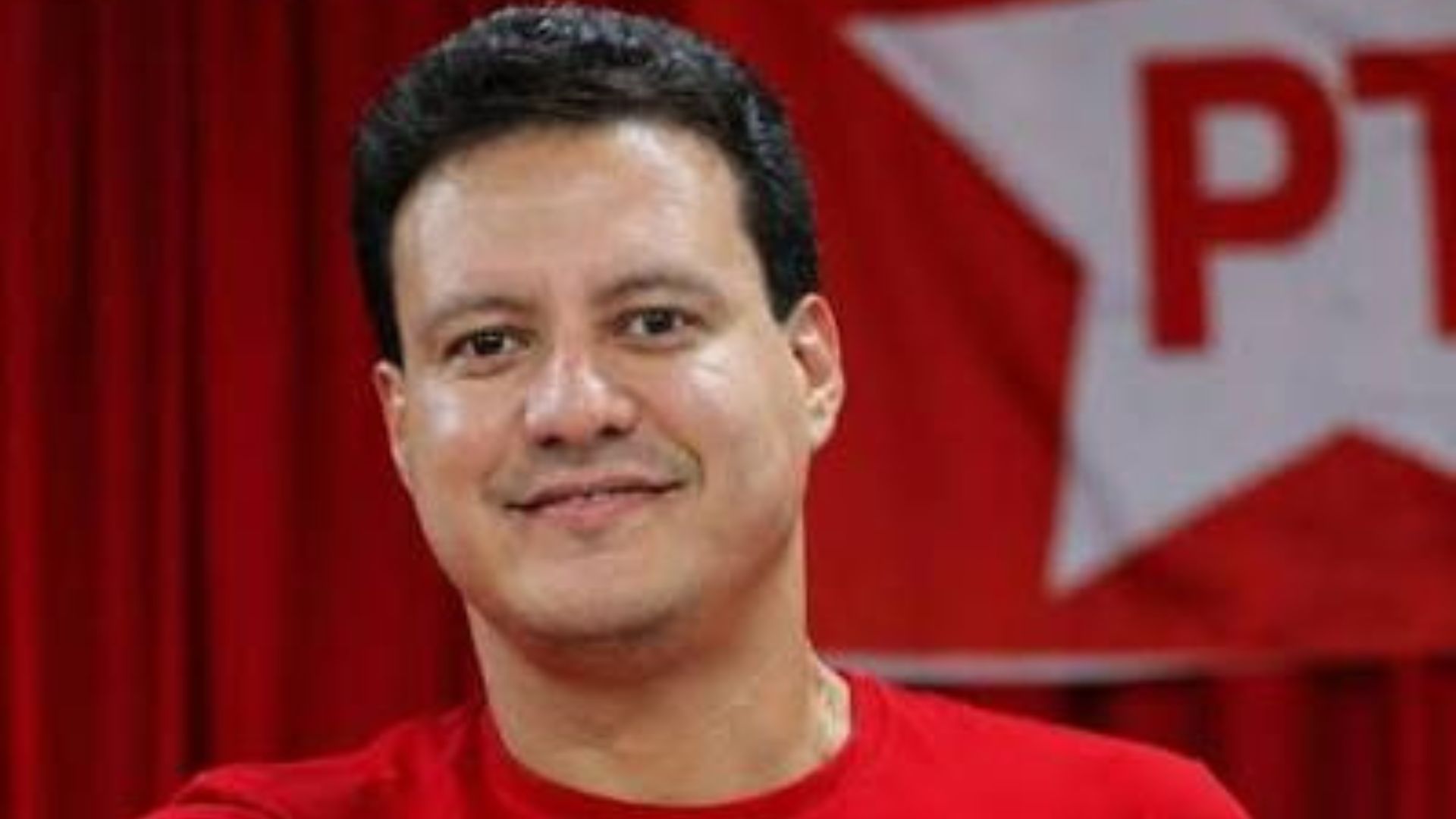 PT oficializa Felipe Camarão como candidato ao Governo do Maranhão