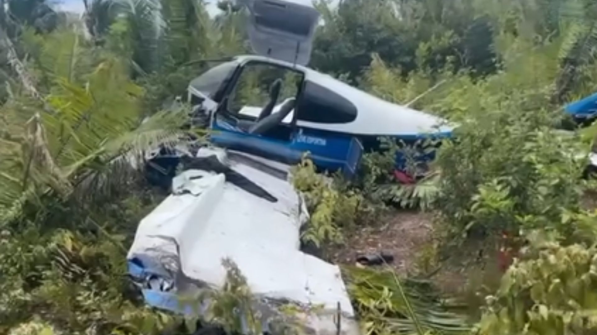 VÍDEO: Aeronave cai após decolagem em Carutapera e deixa cinco feridos