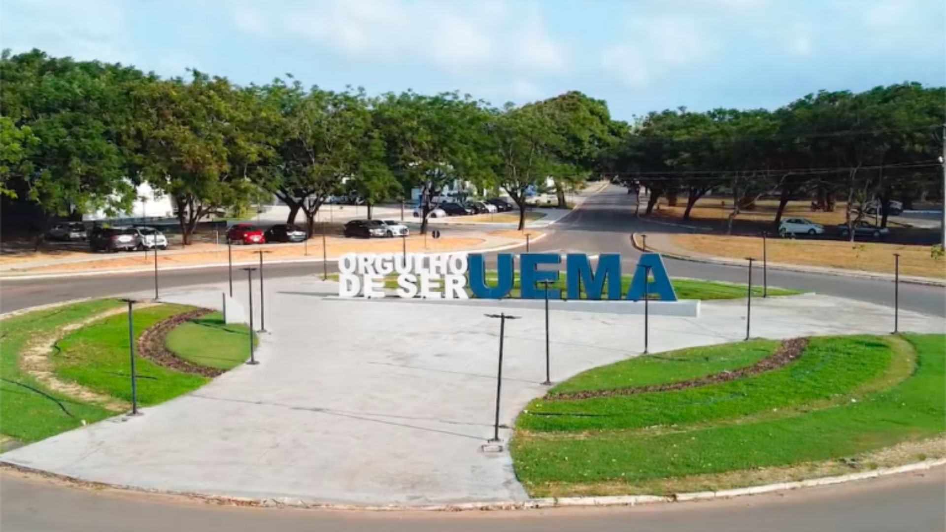 Uema lidera ranking de universidades estaduais com mais engajamento digital